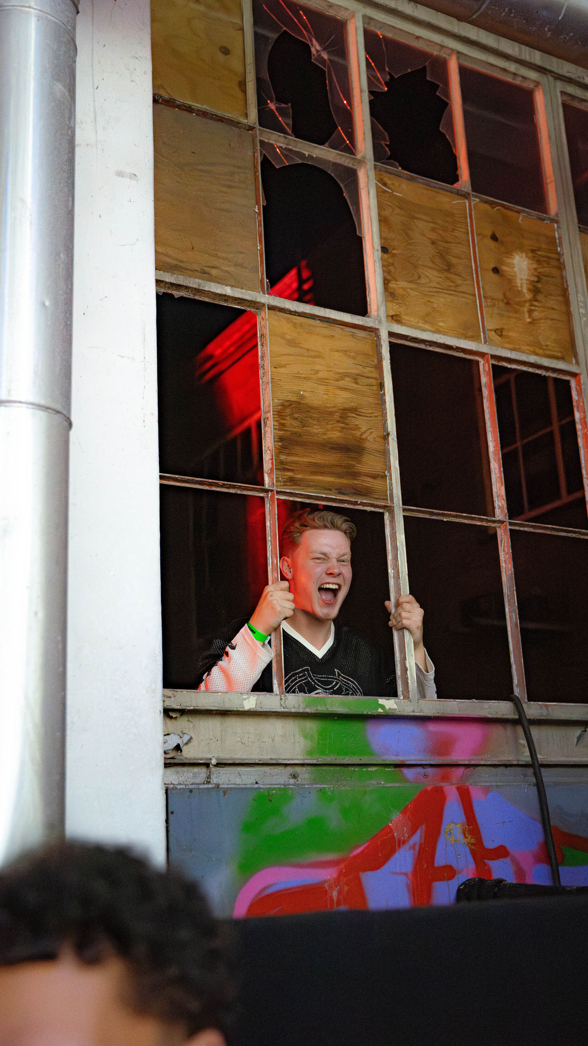 Loading... just a sec